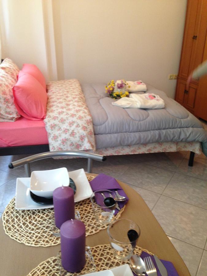 Appartement Studio Floral à Thessalonique Extérieur photo
